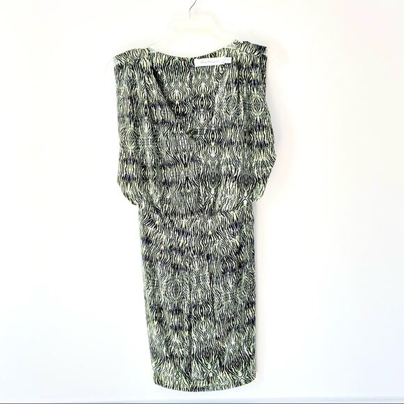 T Bags Green Print Mini Dress small - Picture 1 of 7